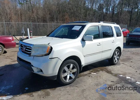 2013 Honda Pilot Touring z USA, uszkodzony, nr VIN 5FNYF3H97DB012286